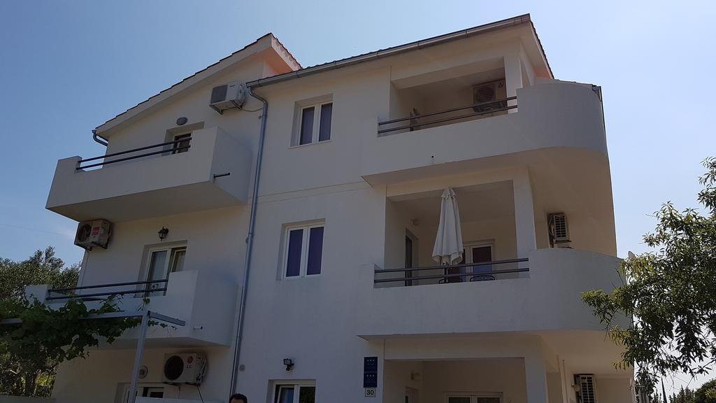 Apartments Markovic Stari Grad  Bagian luar foto
