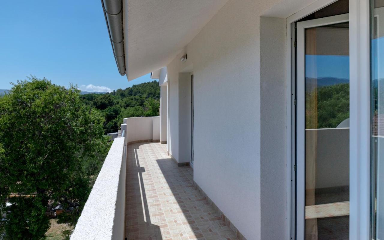 Apartments Markovic Stari Grad  Bagian luar foto